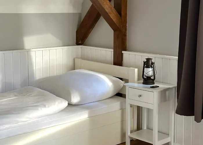 Rustic Charm - Cottage By Comfort Housing