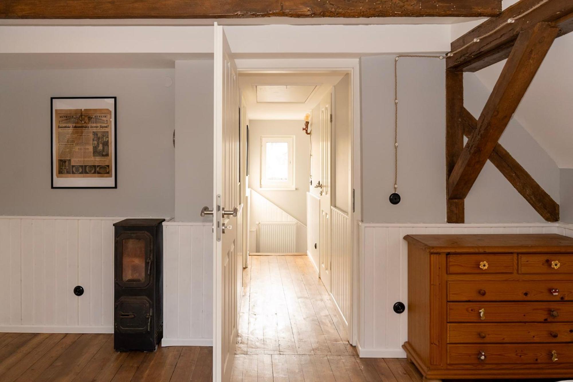 Rustic Charm - By Comfort Housing *